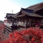 800px-Kiyomizu-dera_in_Kyoto-r